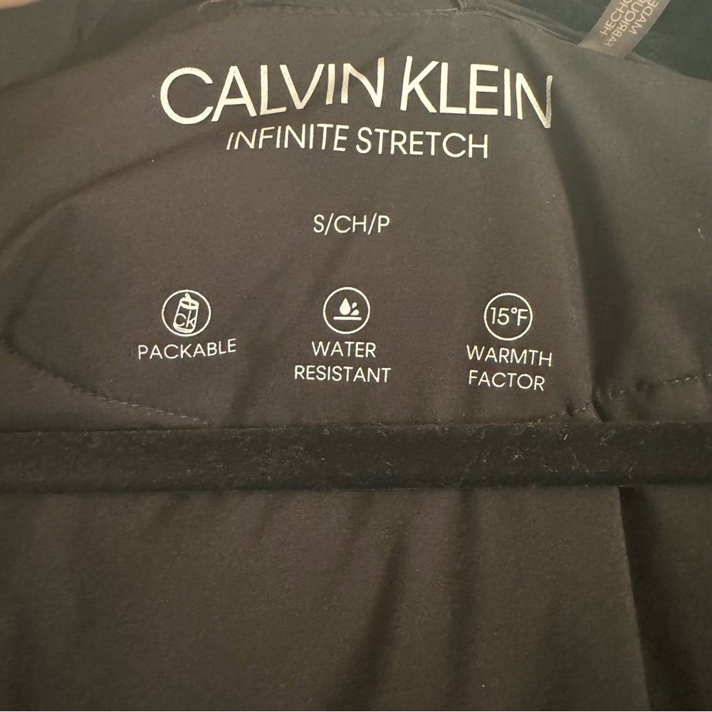 Calvin Klein Packable Winter Jacket Size Small - image 4